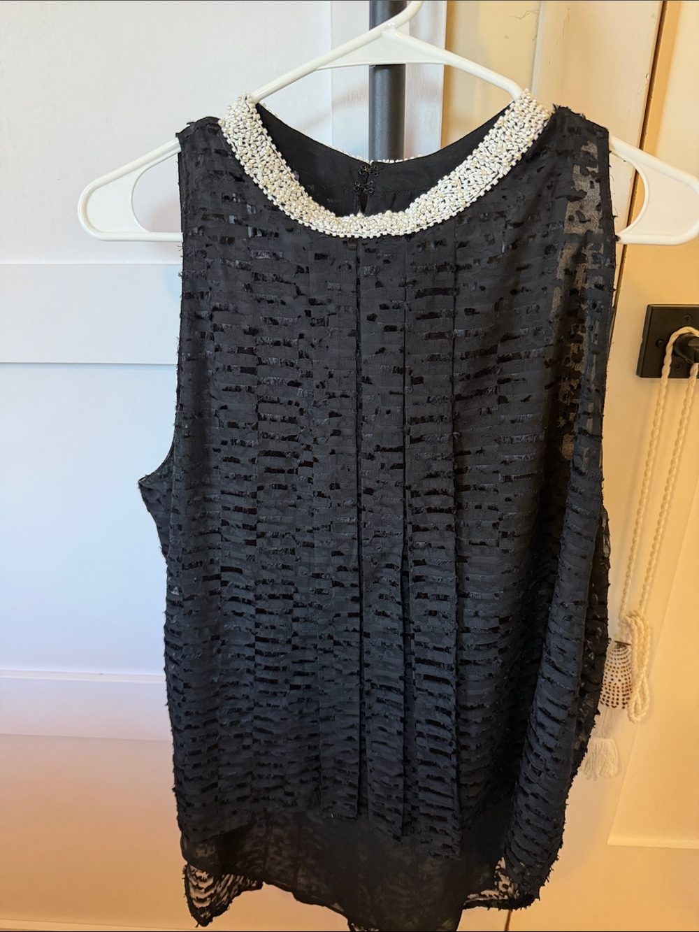 Black Beaded Collar Sleeveless Party Top